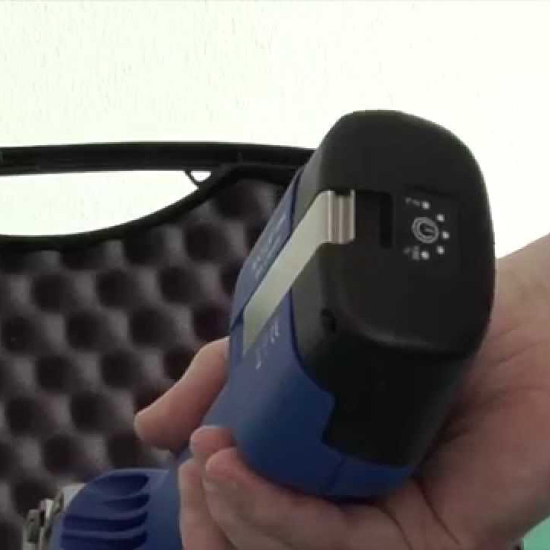 Aesculap Econom CL accu scheermachine accuut Aesculap Econom CL GT806 Accu veescheermachine (2 Accu's)